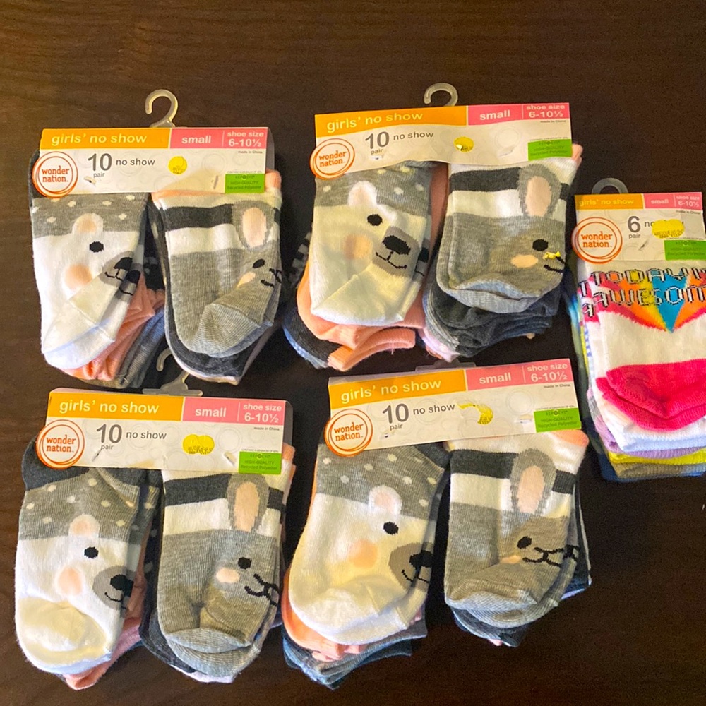 NEW NO SHOW GIRL SMALL SOCKS LOT 6-10 1/2